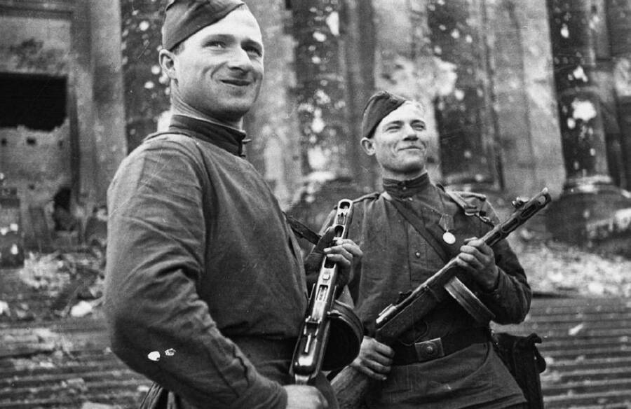 2 мая Битва за Берлин.
